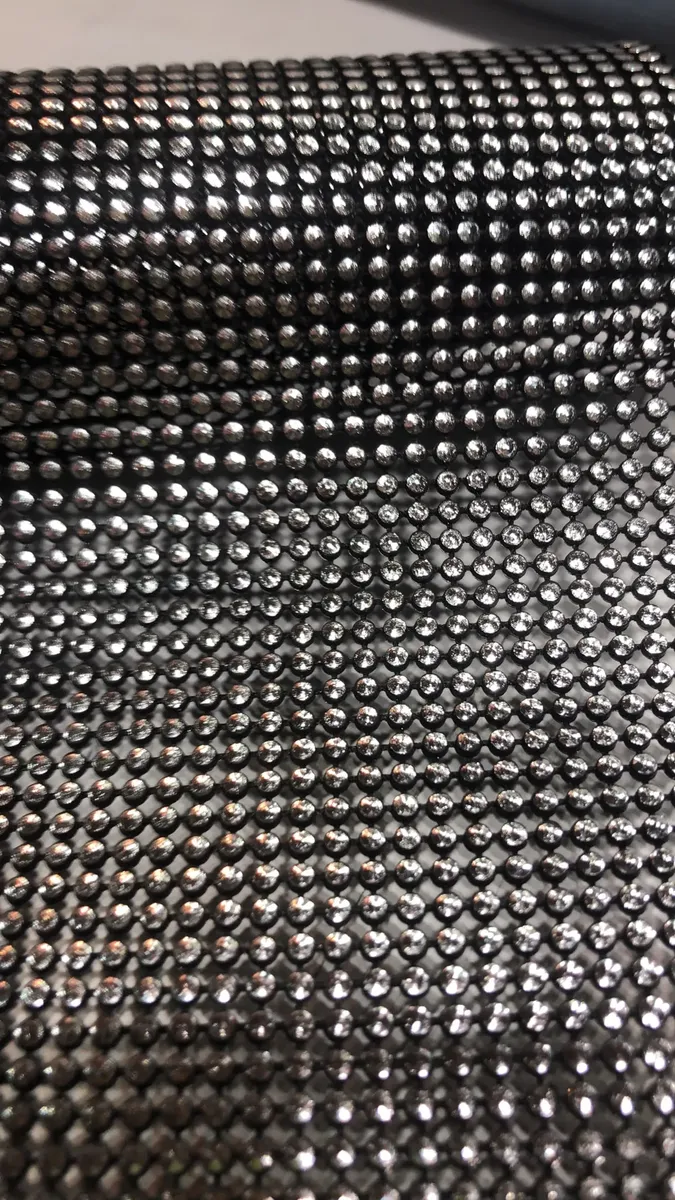 Galón Simil Strass Plástico Plata 12cm Base Negra Por Metro - Imagen 3